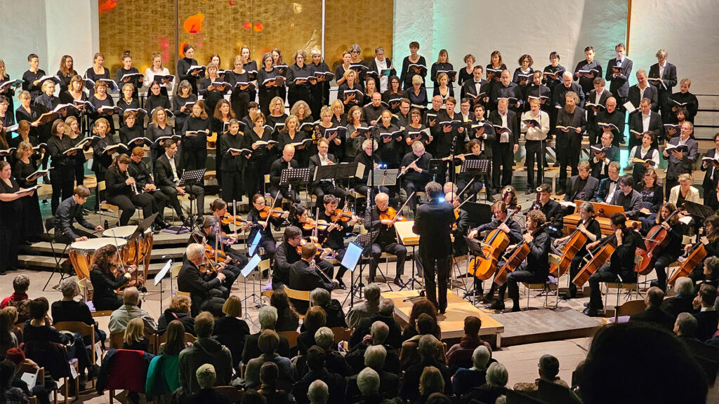 h-Moll-Messe von Bach Konzert durch den Tonkollektiv HTW Chor Berlin in der Emmauskirche